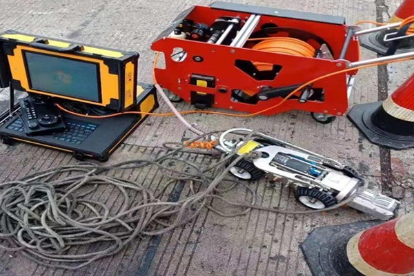 可克达拉CCTV管道检测机器人